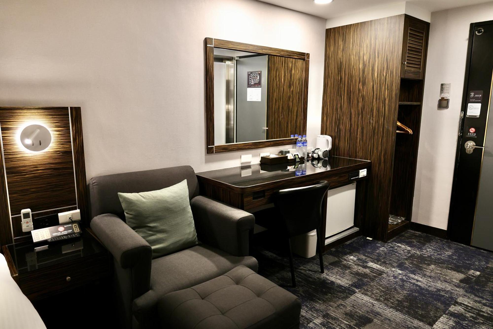 Hub Hotel - Zhongshan Branch Taipeh Exterior foto
